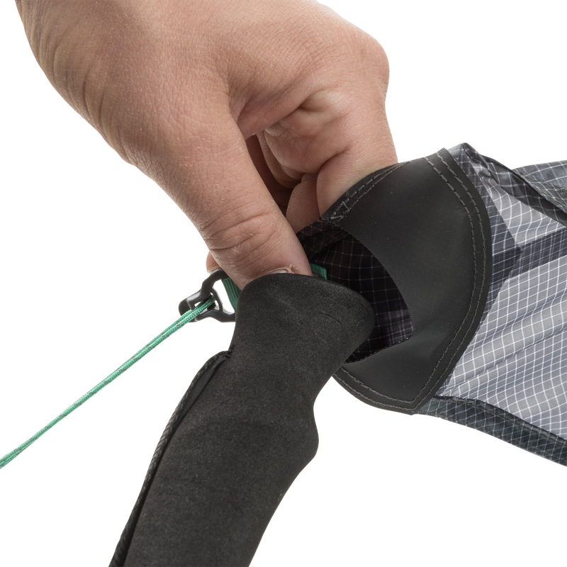 String Ridge VST 1.5, Big Agnes String Ridge VST 1.5 in Asphalt/Mint Leaf pole attachment
