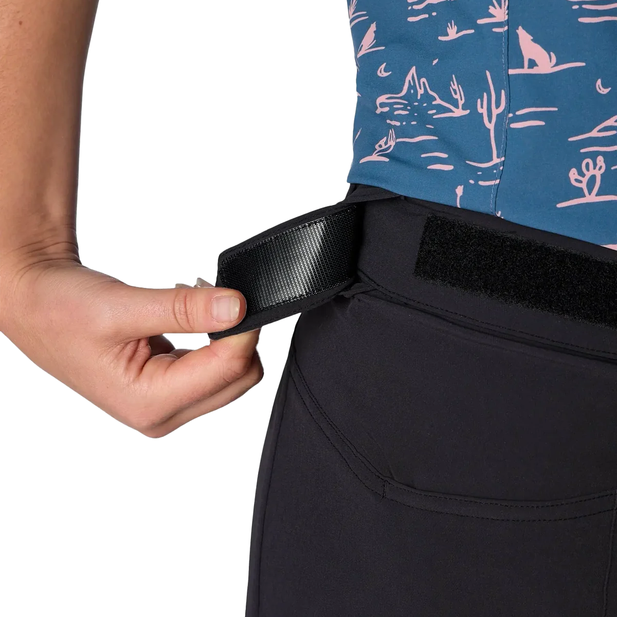 Women's Squad 9 inch Short alternate view