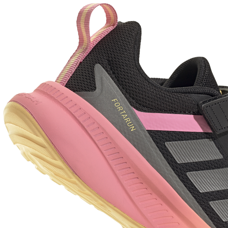 Youth FortaRun 4.0 Preschool, Adidas Youth FortaRun 4.0 Preschool heel detail