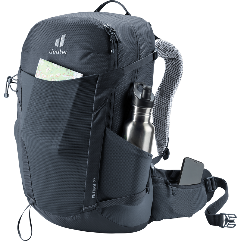 Futura 27, Deuter Futura 27 in Black with water bottle