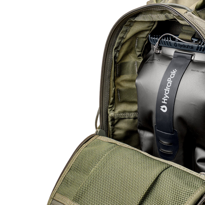 Force 3L DSL, Hydrapak Force 3L DSL in backpack
