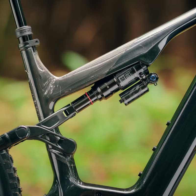 Current EXP, Aventon Current EXP in Glacier Mint rear shock