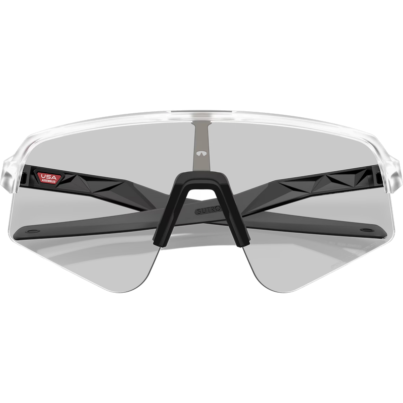 Sutro Lite Sweep - Matte Clear/Clear to Black Iridium Photochromic, Oakley Sutro Lite Sweep - Matte Clear/Clear to Black Iridium Photochromic front arms folded lens light