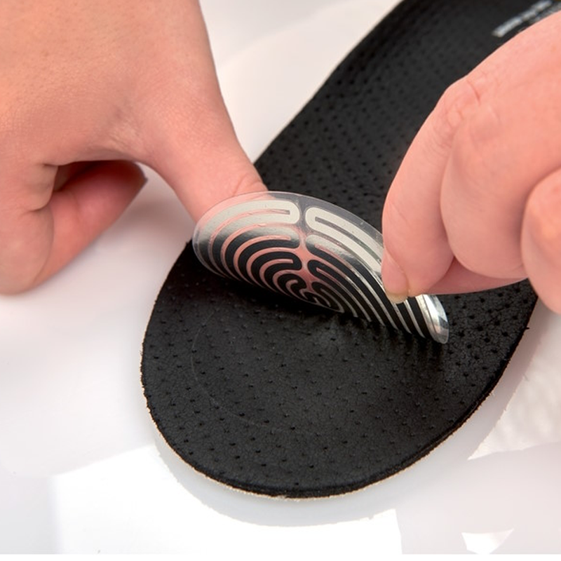 Therm-ic Heated Insoles Kit heat element sticking onto insole