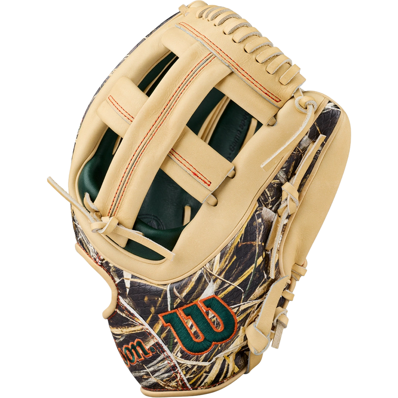 A2000 Gunnar IF - 11.75" Single Post, Wilson A2000 Gunnar IF - 11.75" Single Post in Blonde Camo with embroidered detail