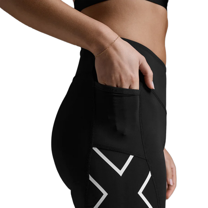 Women's Core Tri 6 Inch Shorts, 2XU Women's Core Tri 8 Inch Short pocket