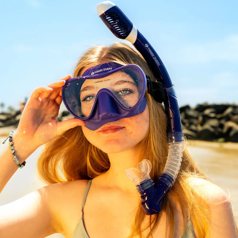 Deep Sea Mask, Hawaii Divers Deep Sea Mask on model