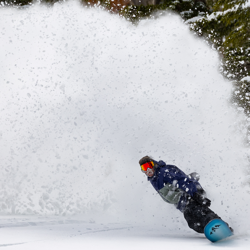 Mind Expander 2.0, Jones Snowboards Mind Expander 2.0 on the mountain