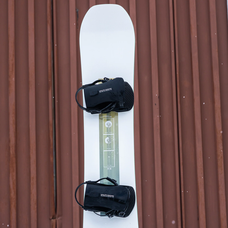 Women's Kuro Neko Decon, Arbor Snowboards Women's Kuro Neko Decon deck