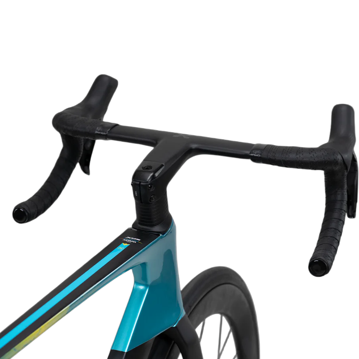 AD9 alternate view