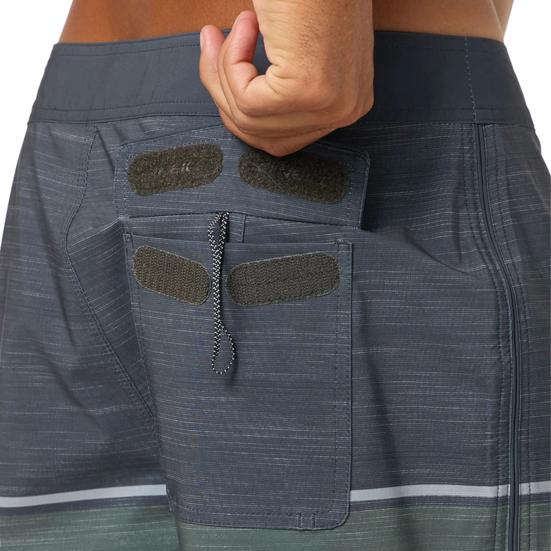 Men's Hyperfreak Mysto Block Scallop 19", O'Neill Men's Hyperfreak Mysto Block Scallop 19" Back Pocket