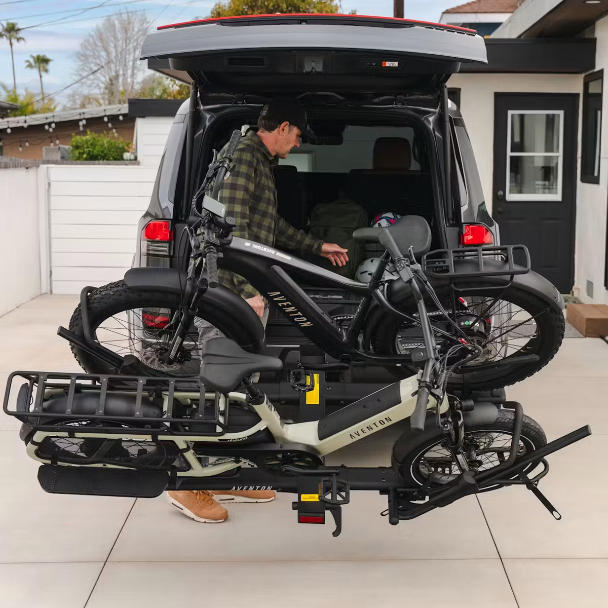 Aventon Hitch Rack Pro alternate view