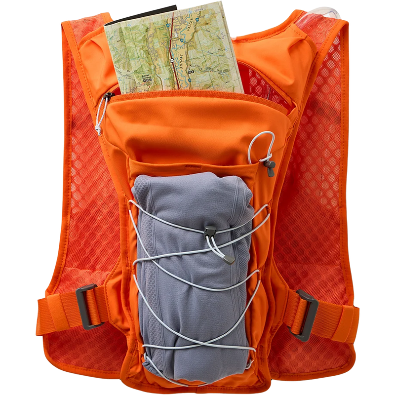 Quick Start 3.0 6L Hydration Pack, Nathan Quick Start 3.0 6L Hydration Pack in Orange Blaze Reflective Silver back zipper and rear capacity storage detail