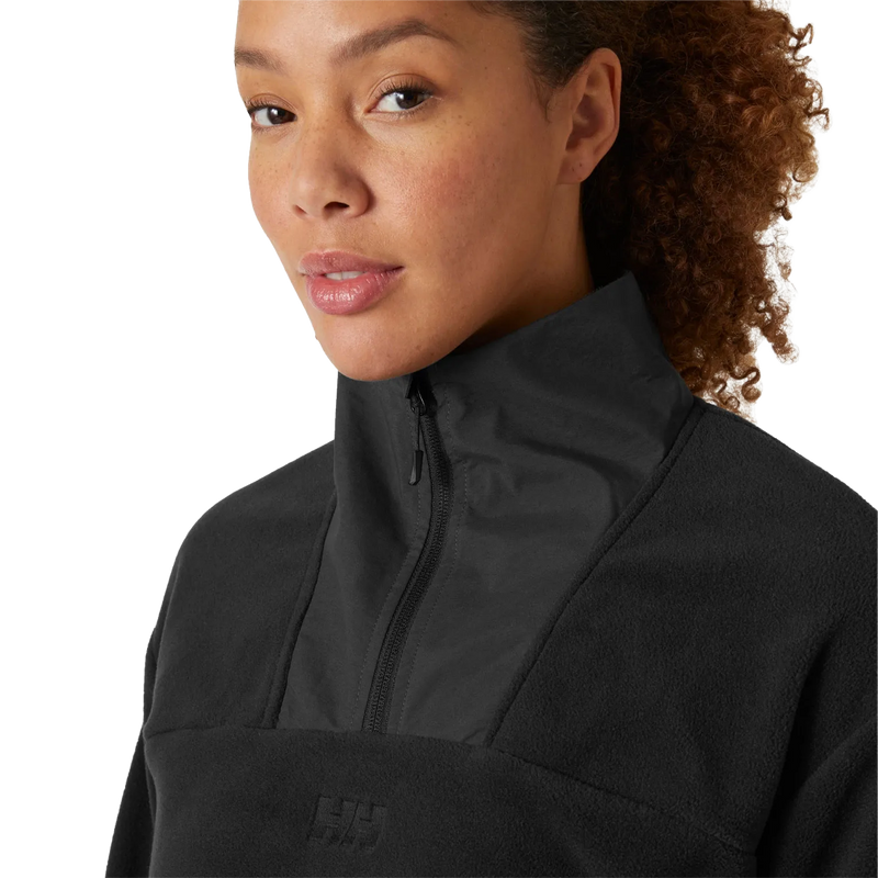 Helly Hansen Women's Daybreaker Cropped Fleece in Black with zipper detail