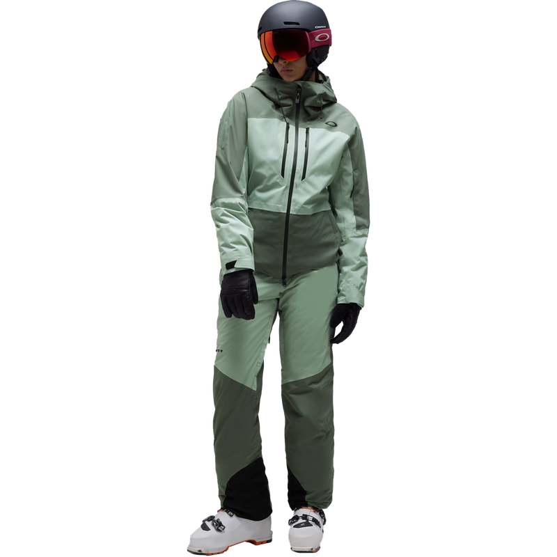 Oakley Women's Canopy Pro Insulated Jacket Front Full View