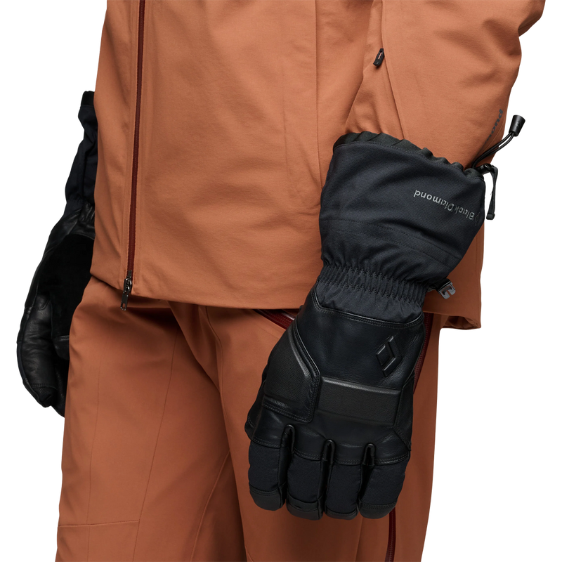 Black Diamond Men's Guide Gloves in Black on model