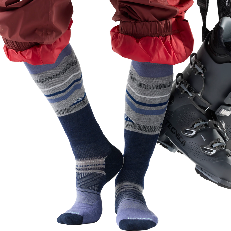 Ski Targeted Cushion Expanding Horizons OTC on model