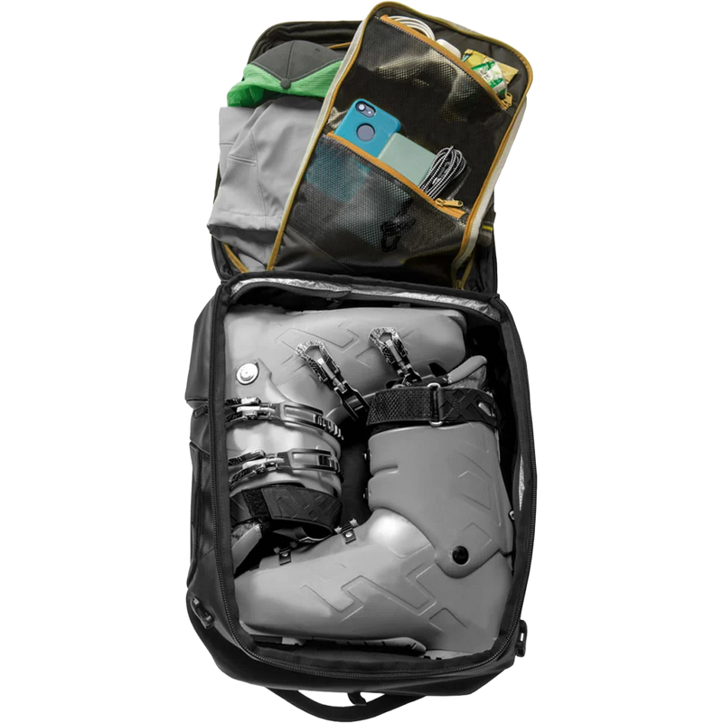 Kayda 44, Kulkea Kayda 44 packed with boots