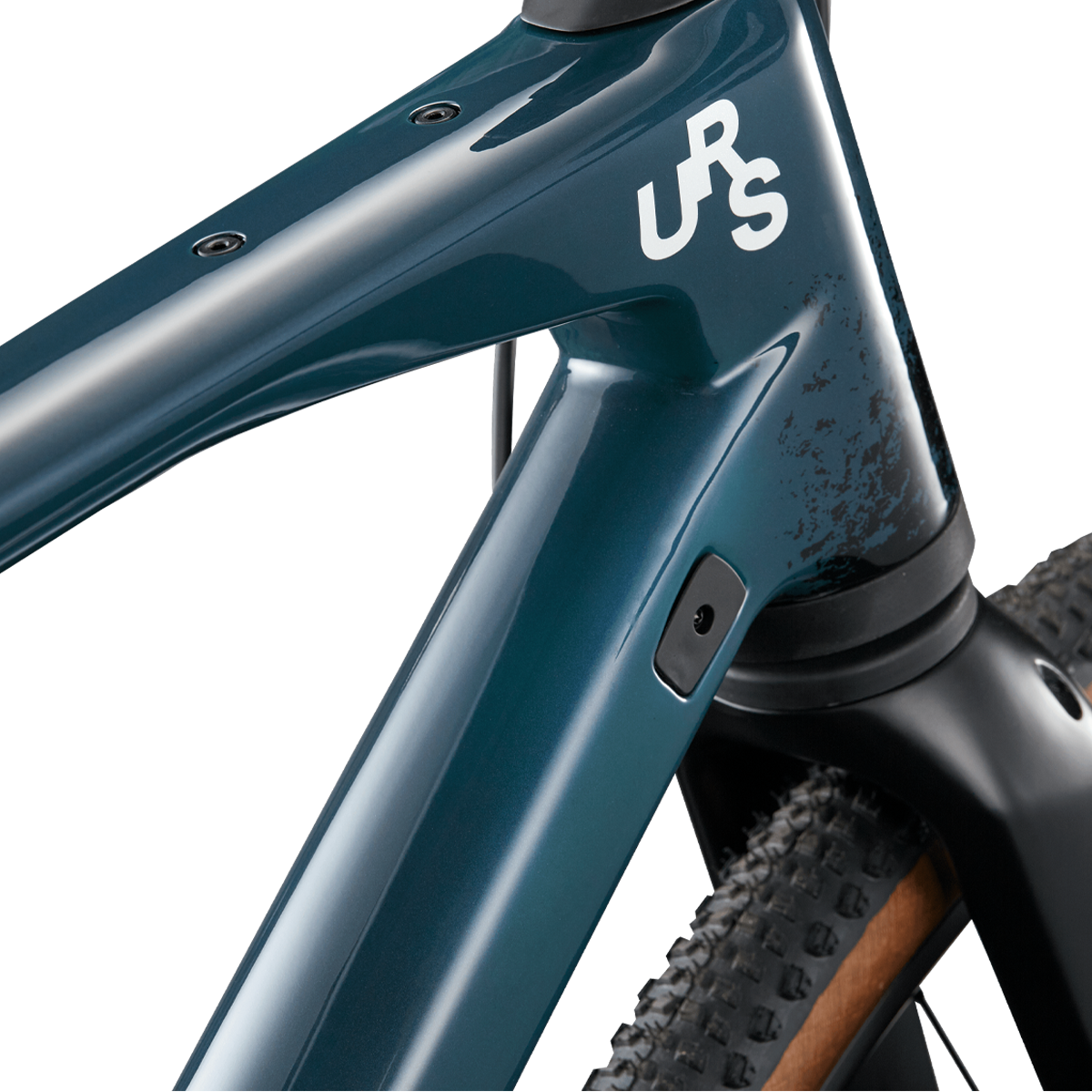 URS01 LT ONE alternate view