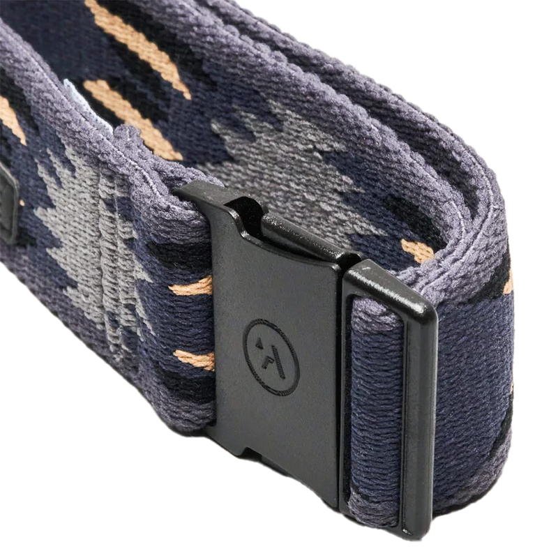 Ironwood Slim, Arcade Ironwood Slim Charcoal buckle closed