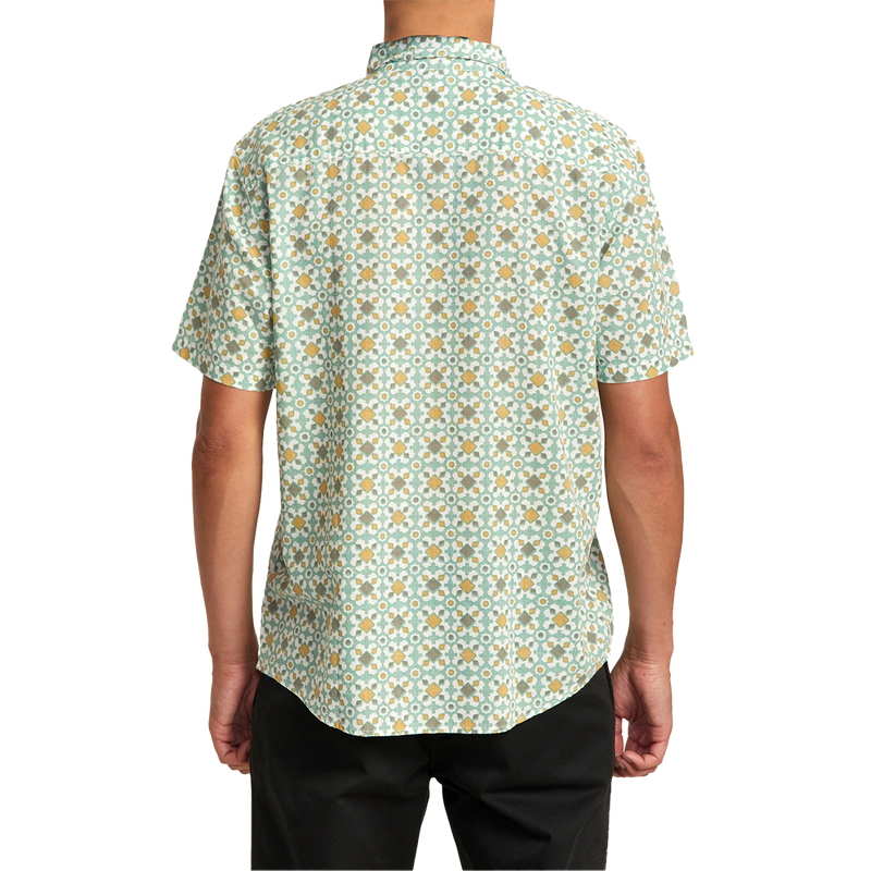 Men's Vacationist Short Sleeve, RVCA Men's Vacationist Short Sleeve GHZ-Green Haze on model back