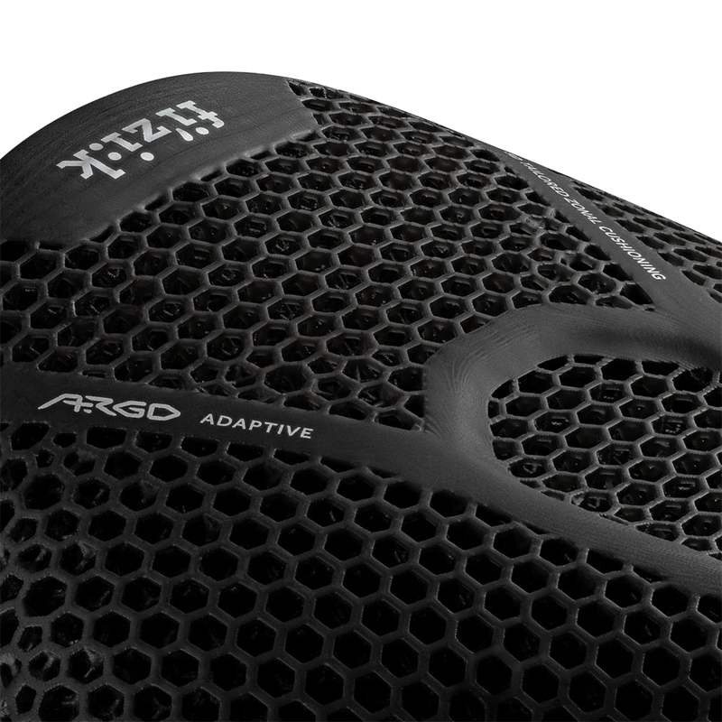 Argo R3 Adaptive-150mm-Vento-Kium, Fizik Argo R3 Adaptive-150mm-Vento-Kium 150mm close up logo