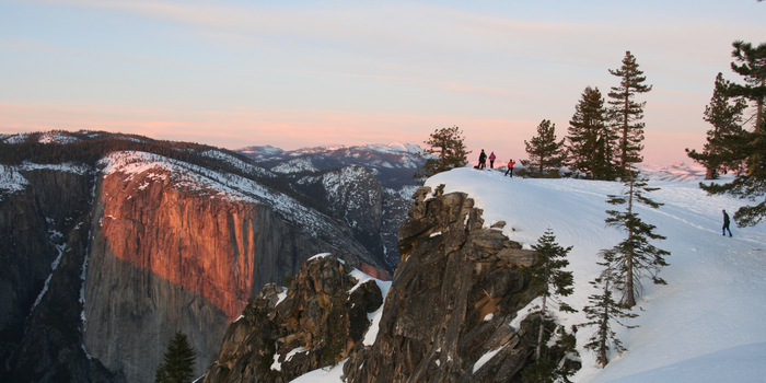 Snowshoeing Yosemite: dewey/crocker point