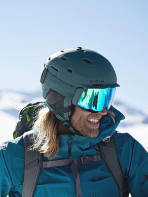 HELMETS & ACCESSORIES