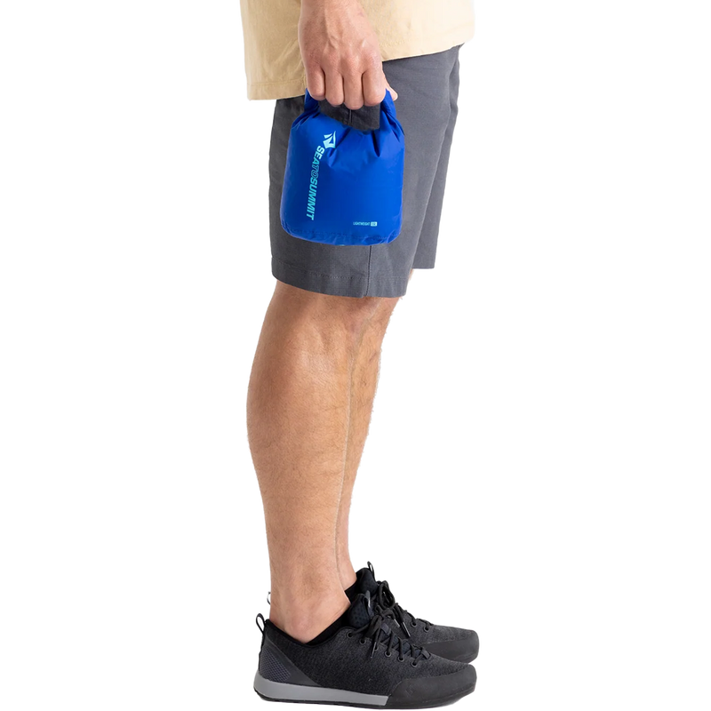 Lightweight Dry Bag 1.5L, Sea to Summit Lightweight Dry Bag 1.5L carry