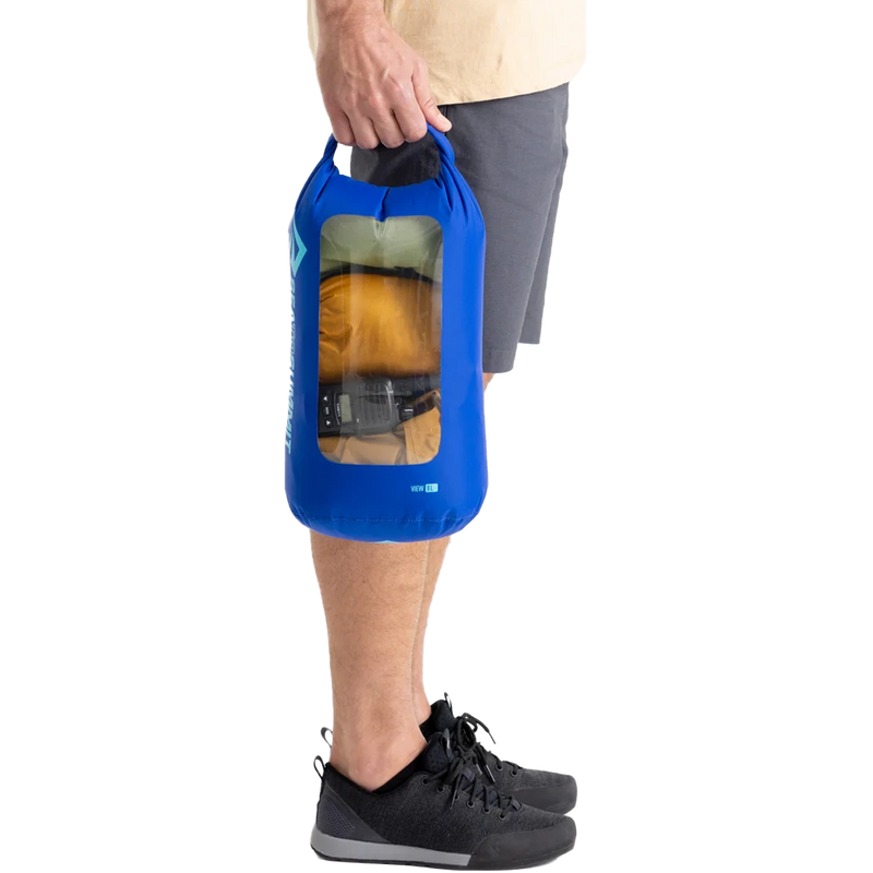 Lightweight Dry Bag View 8L, Sea to Summit Lightweight Dry Bag View 8L carry