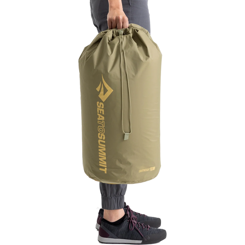 Lightweight Stuff Sack 30L, Sea to Summit Lightweight Stuff Sack 30L carry