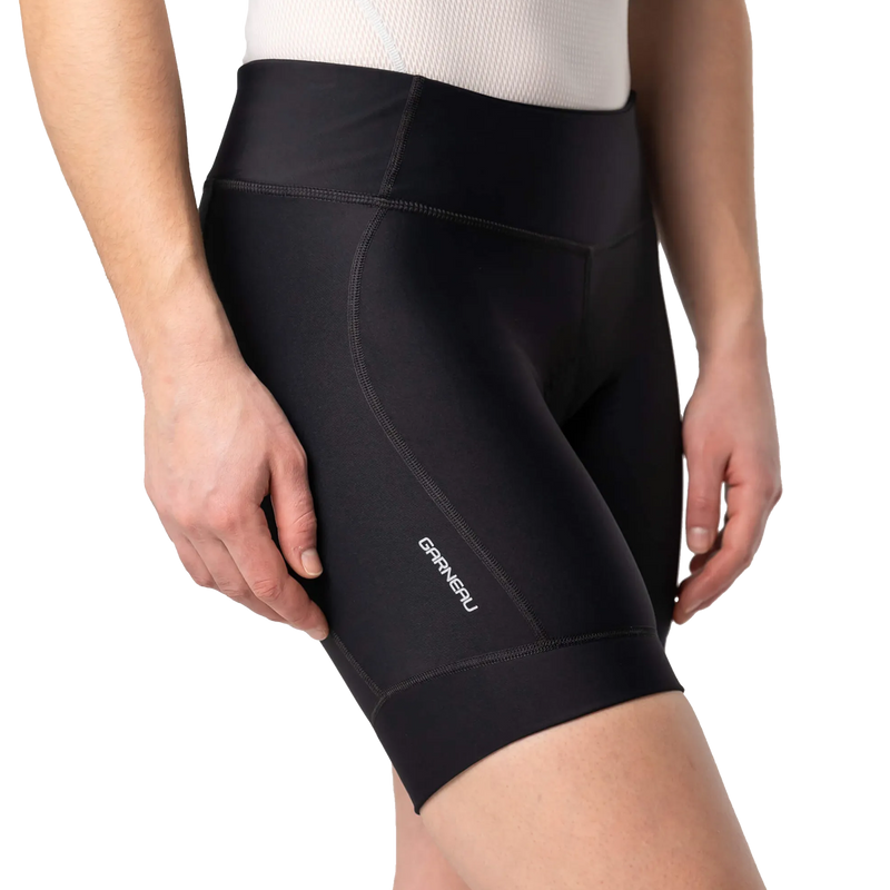 Women's Fit Sensor 7.5" Shorts 2, Louis Garneau Women's Fit Sensor 7.5" Shorts 2 front on model