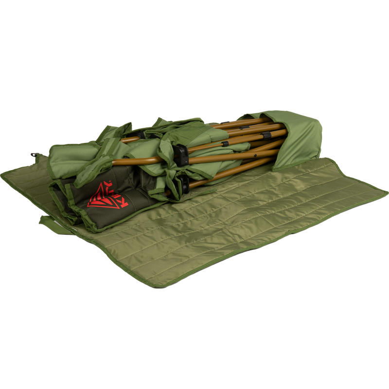 Low Loveseat, Kelty Low Loveseat folded